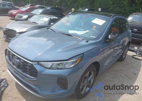 2024 Ford Escape St-Line z USA, uszkodzony, nr VIN 1FMCU9MN8RUA63649